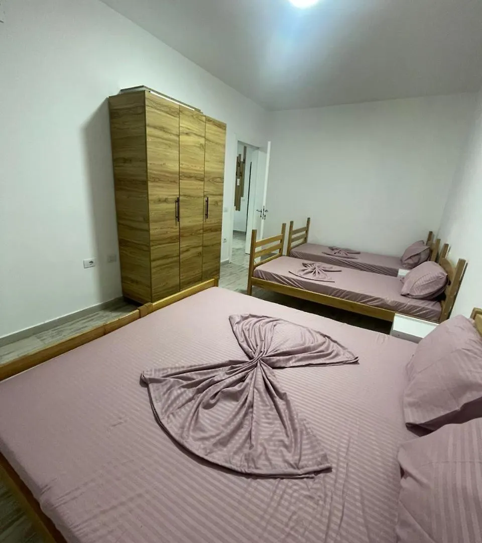 Ferienwohnung Banes Me Qera Sakes Albanien